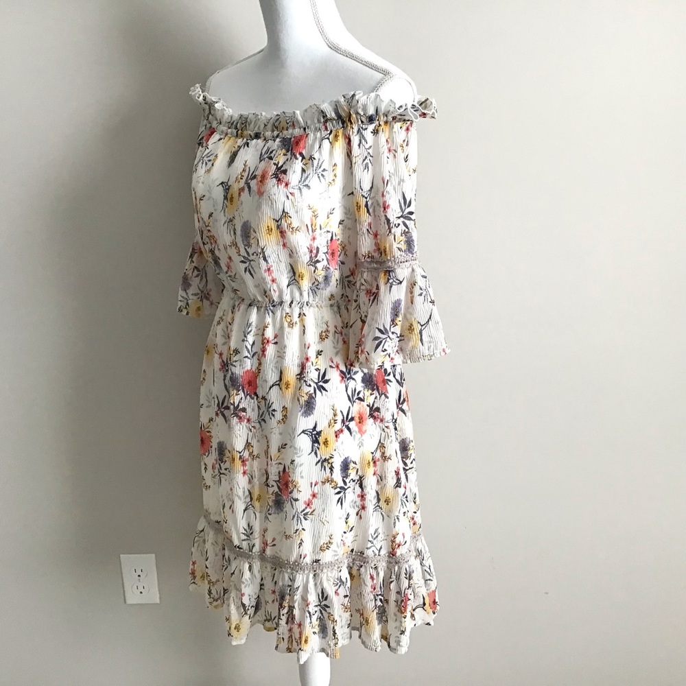 RARE Floral Dresss ASO Alexis Rose in Schitt’s Creek - Picture 12 of 14